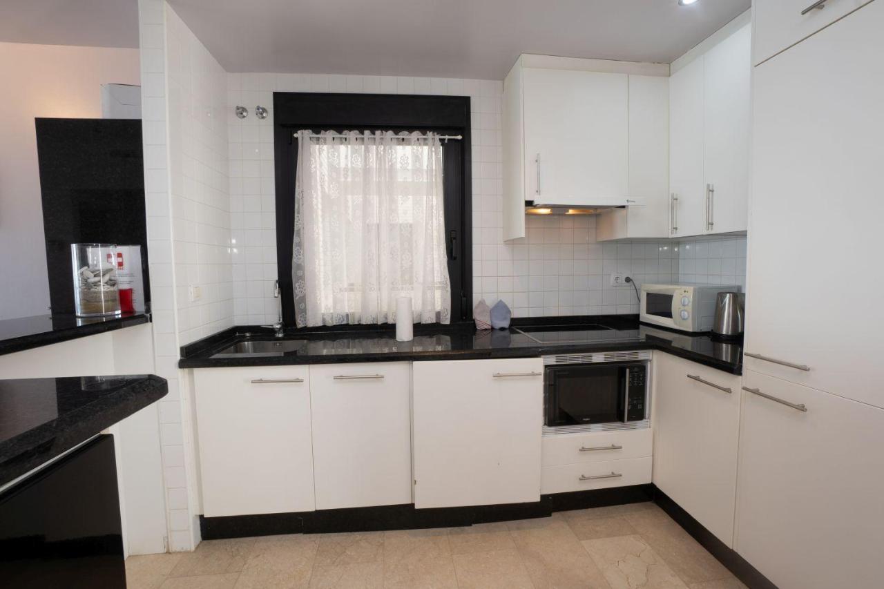 Playa Del Salon 2C Menyber Daire Nerja Dış mekan fotoğraf