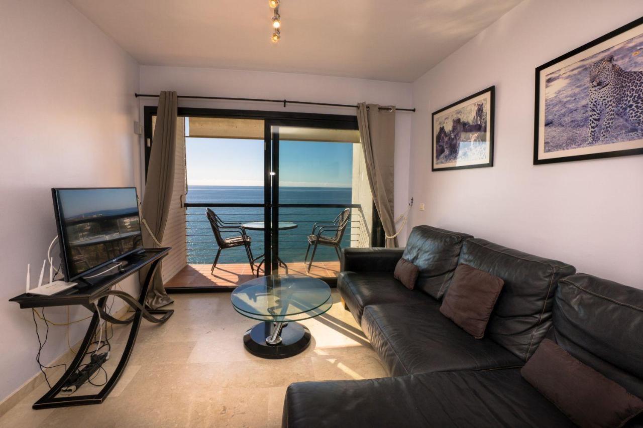Playa Del Salon 2C Menyber Daire Nerja Dış mekan fotoğraf