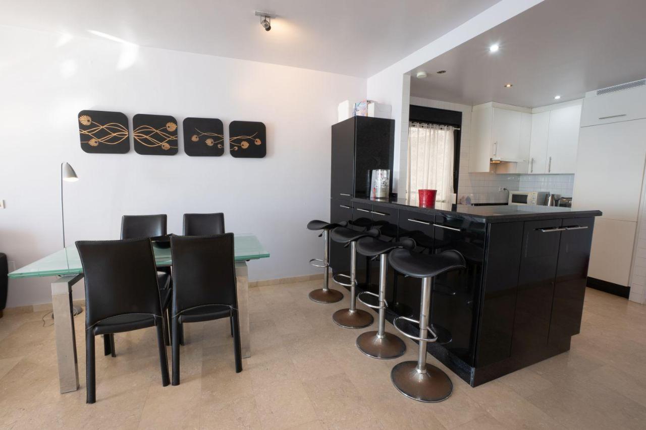 Playa Del Salon 2C Menyber Daire Nerja Dış mekan fotoğraf